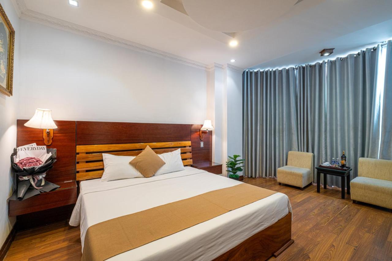 Adina 3 Star Hotel Дананг Экстерьер фото