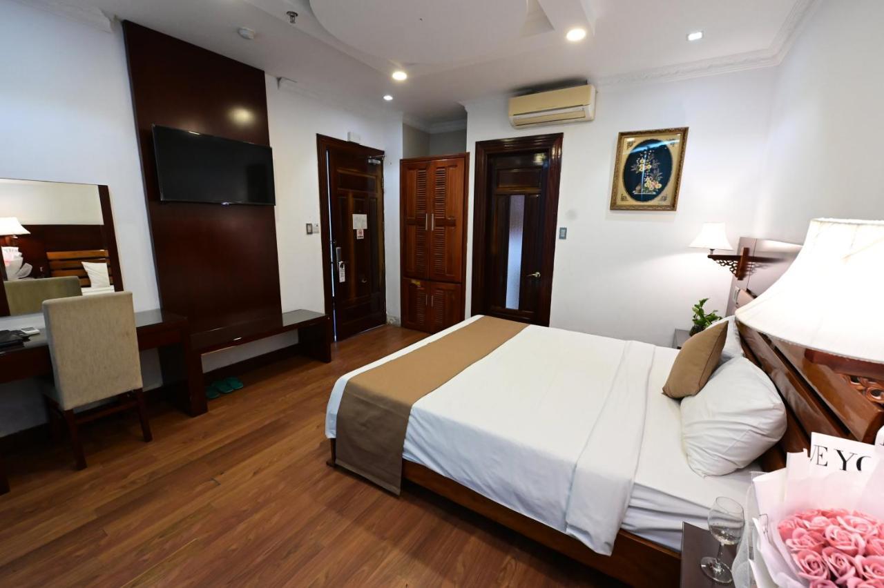 Adina 3 Star Hotel Дананг Экстерьер фото