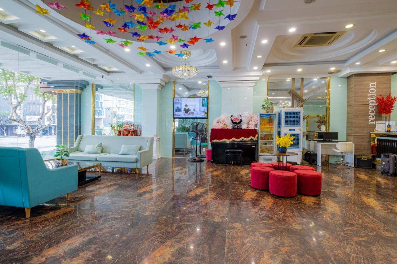 Adina 3 Star Hotel Дананг Экстерьер фото