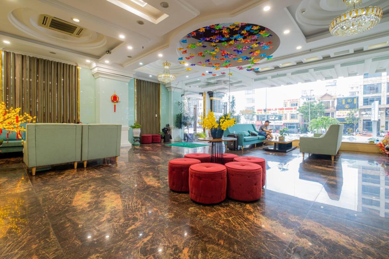 Adina 3 Star Hotel Дананг Экстерьер фото