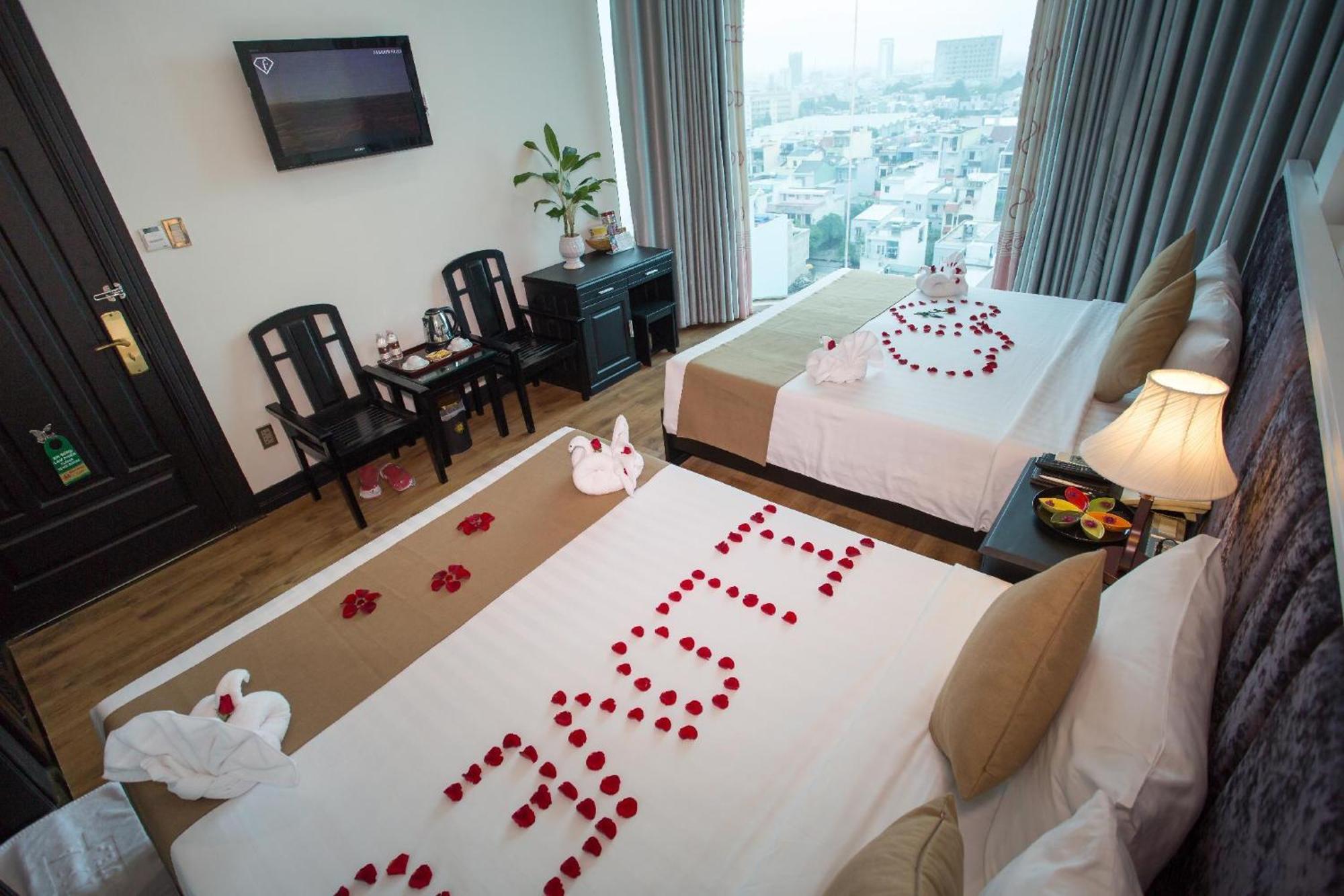 Adina 3 Star Hotel Дананг Экстерьер фото
