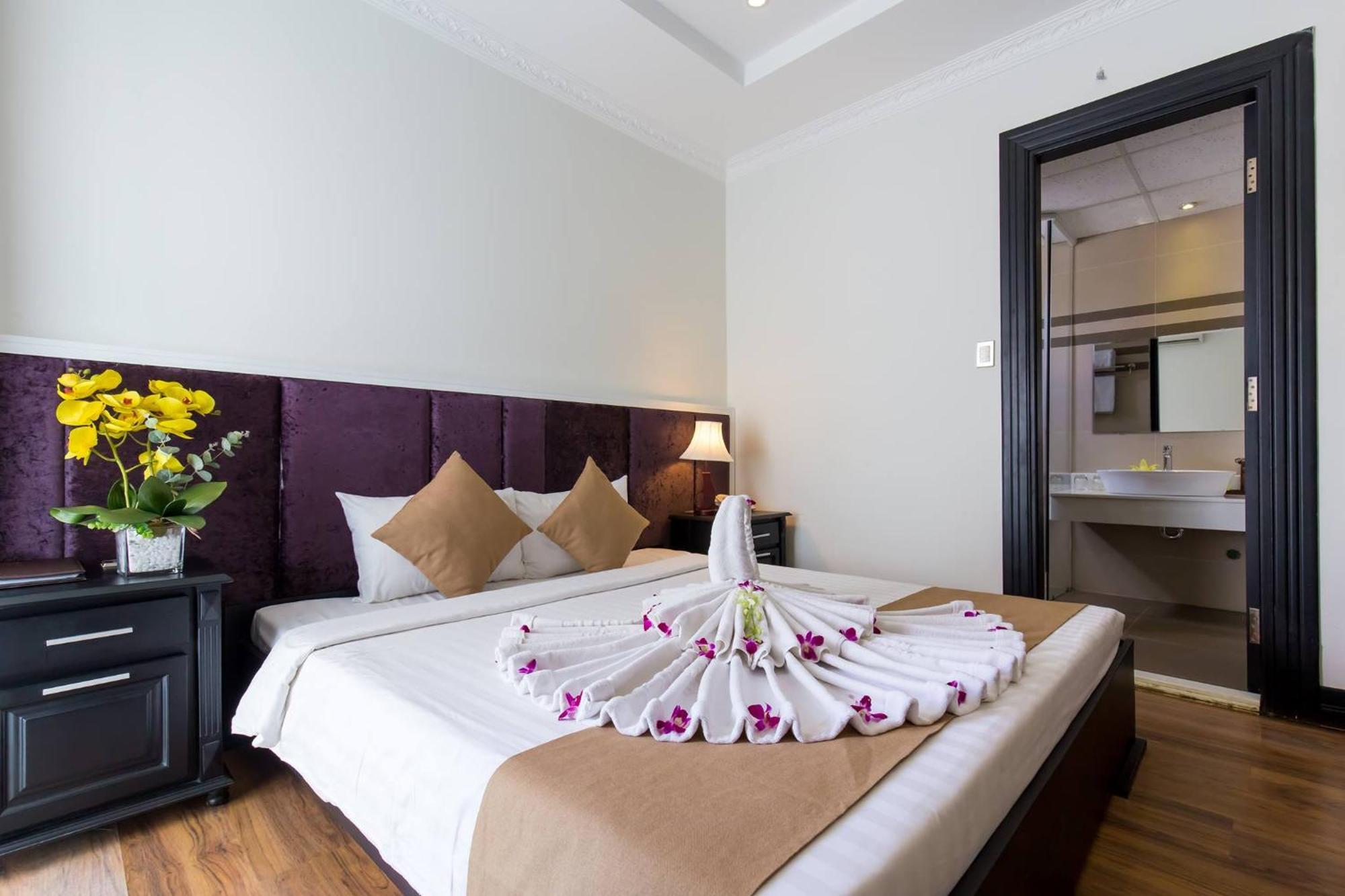 Adina 3 Star Hotel Дананг Экстерьер фото