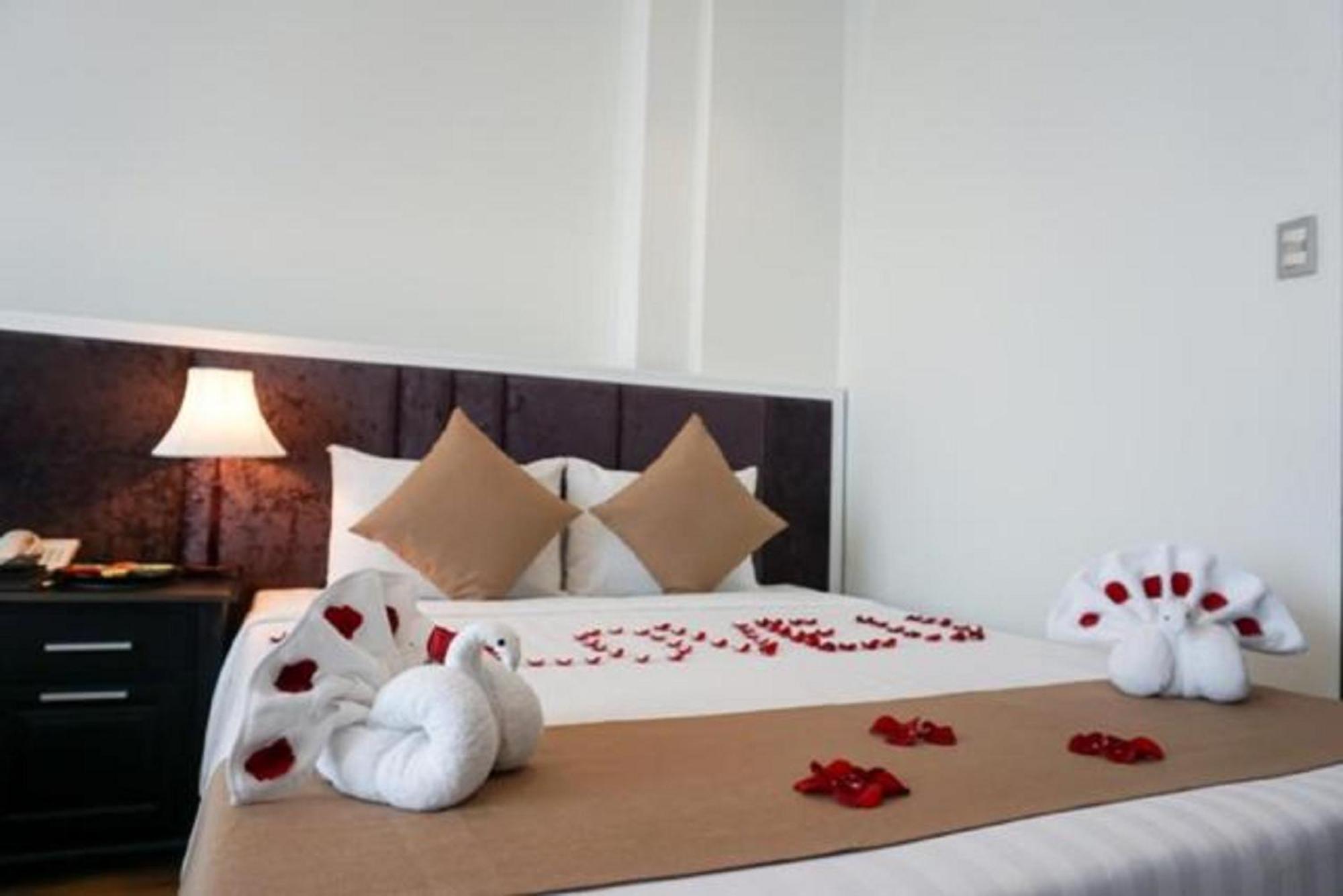 Adina 3 Star Hotel Дананг Экстерьер фото